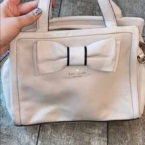 Versatile Cream Kate Spade Leather bag